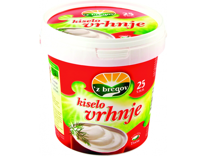 Z bregov Domaće kiselo vrhnje za svježi sir 25% m.m. 900 g